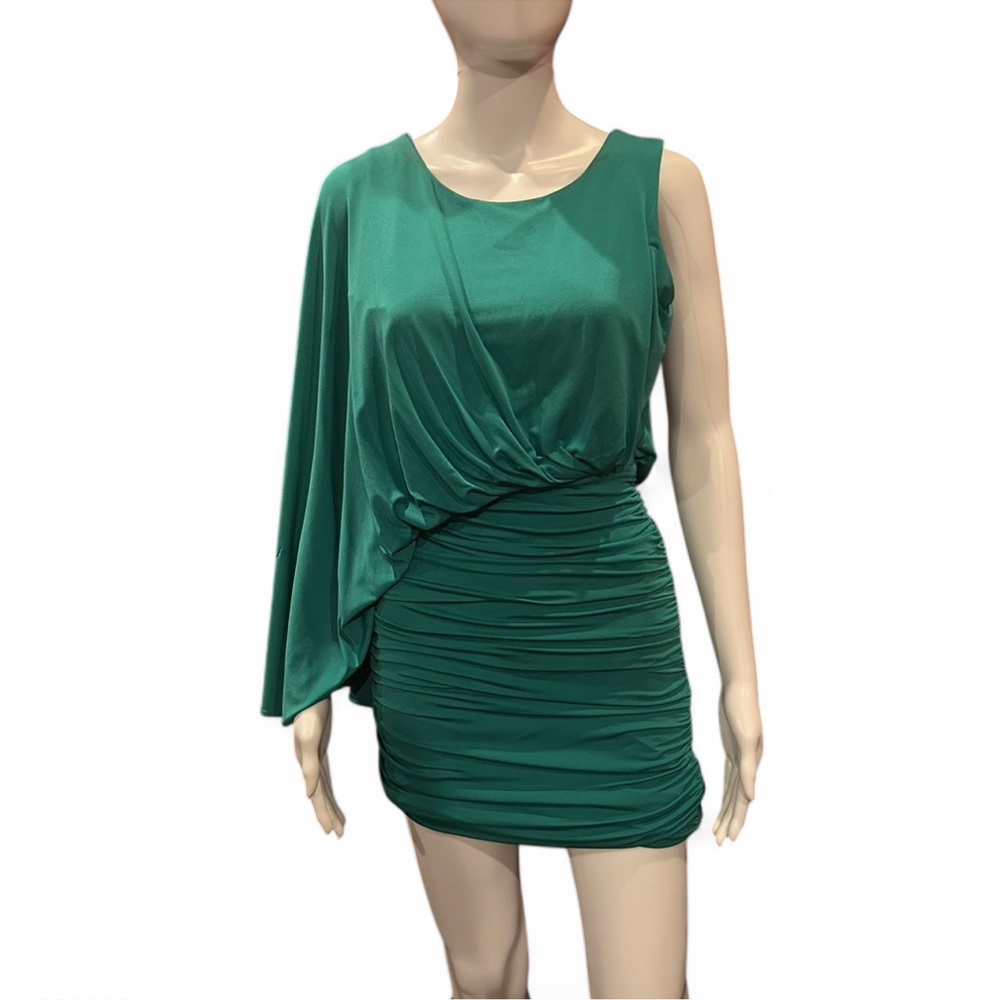 BCBGMaxAzria Green Asymmetrical One Shoulder Dress